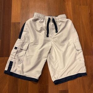 Arizona Jean Company Cream and Blue Cargo Shorts Relaxed Fit size Large